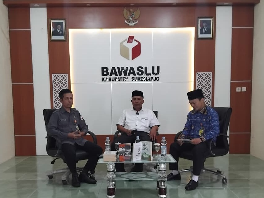 Podcast Spesial Sumpah Pemuda, “Pemuda Siaga Demokrasi, Menyatukan Semangat Menjaga Bangsa”