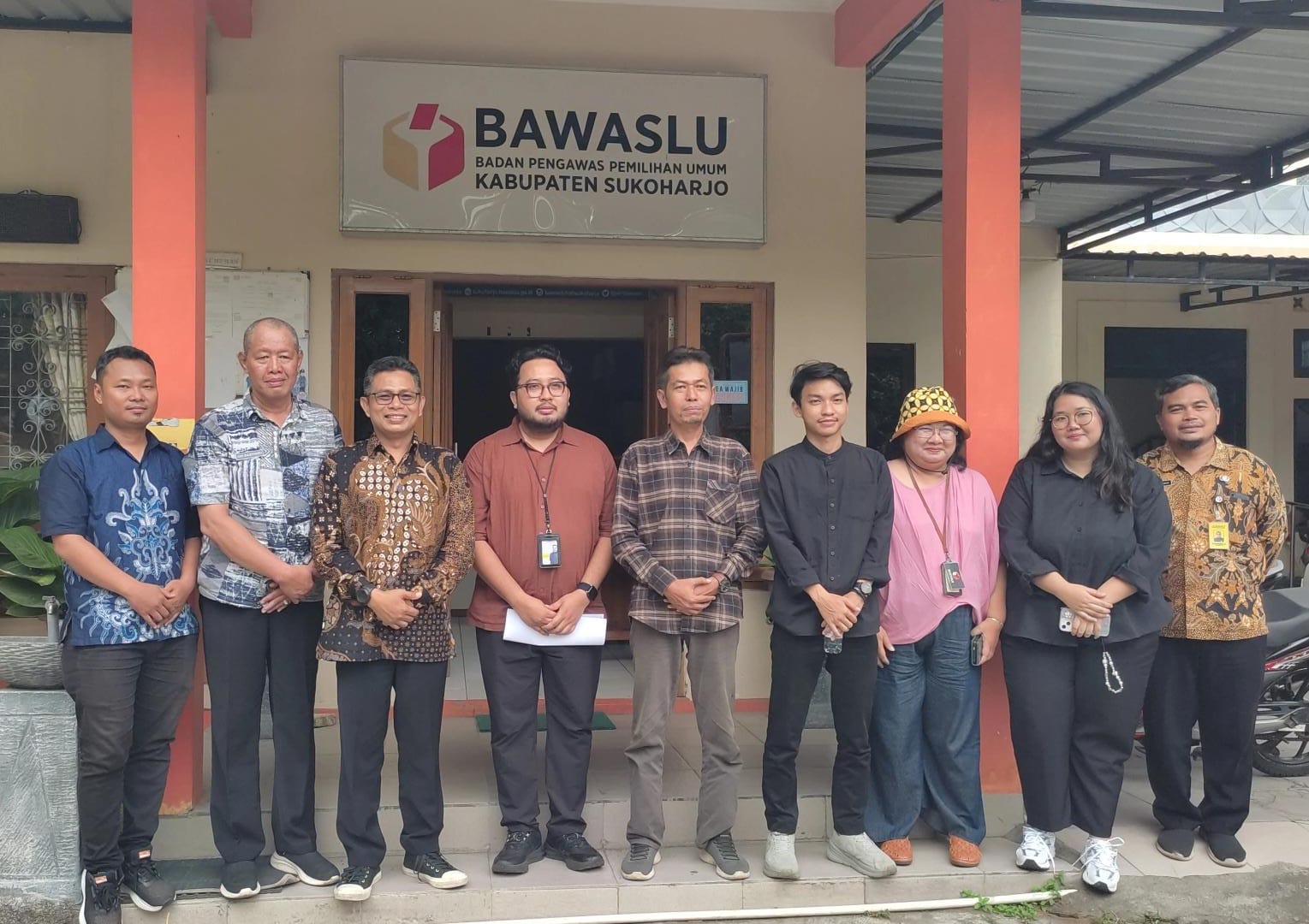 Bawaslu Sukoharjo Terima Kunjungan Tim Bawaslu RI dalam Rangka Monitoring dan Sosialisasi Kehumasan 2025