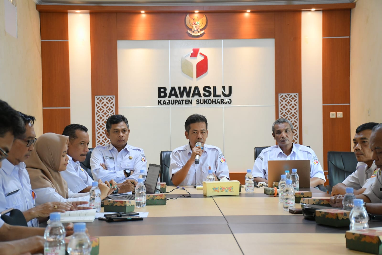 Bawaslu Sukoharjo Gelar Rakor bersama Dinas Perpustakaan dan Kearsipan, Menindaklanjuti Panitia Penilai Arsip