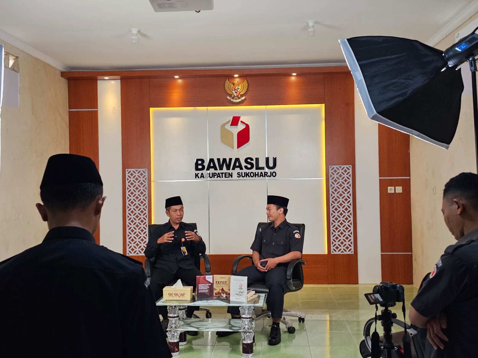 Bawaslu Sukoharjo Luncurkan "Ngabuburit Pengawasan", Perkuat Literasi Demokrasi Lewat Pendekatan Religius