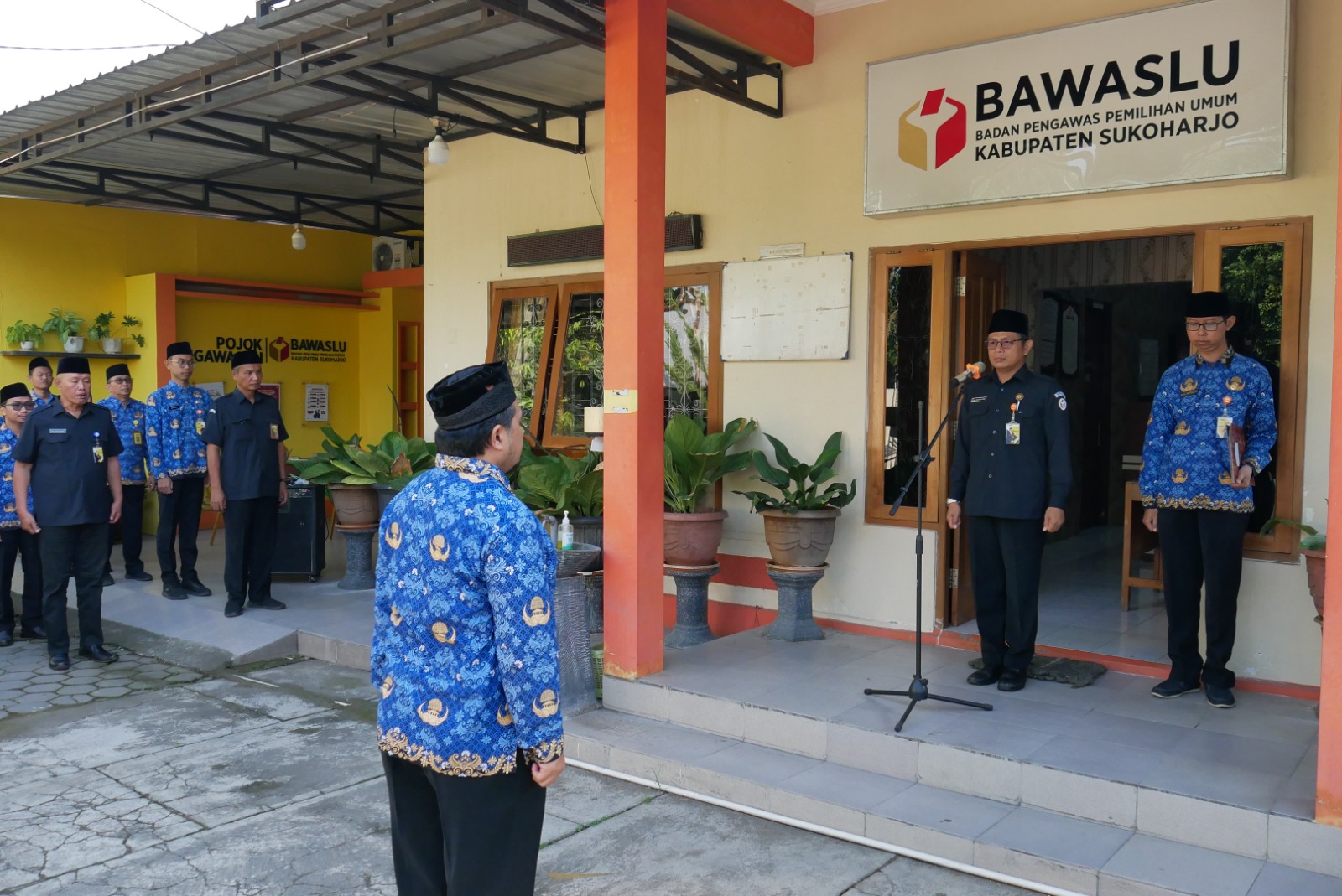Bawaslu Sukoharjo Gelar Upacara Peringatan Hari Lahir Pancasila Tahun 2026