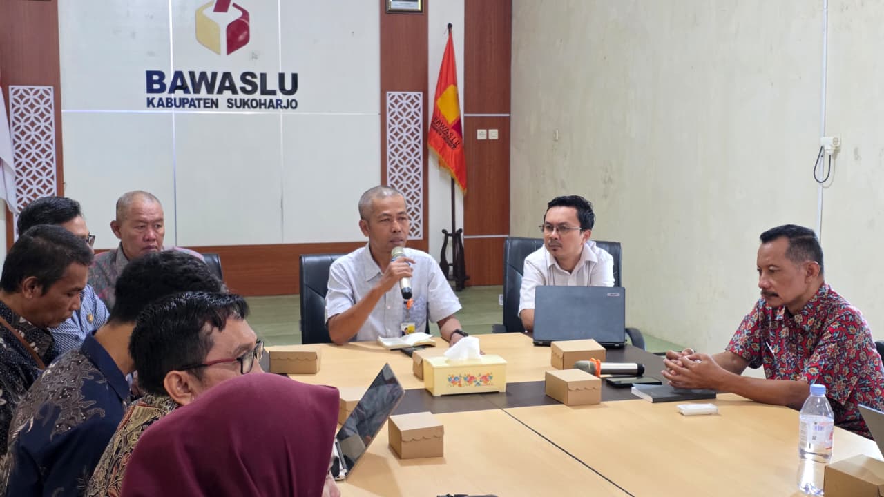 Tingkatkan Akuntabilitas Keuangan, Bawaslu Sukoharjo Gandeng KPPN Evaluasi IKPA