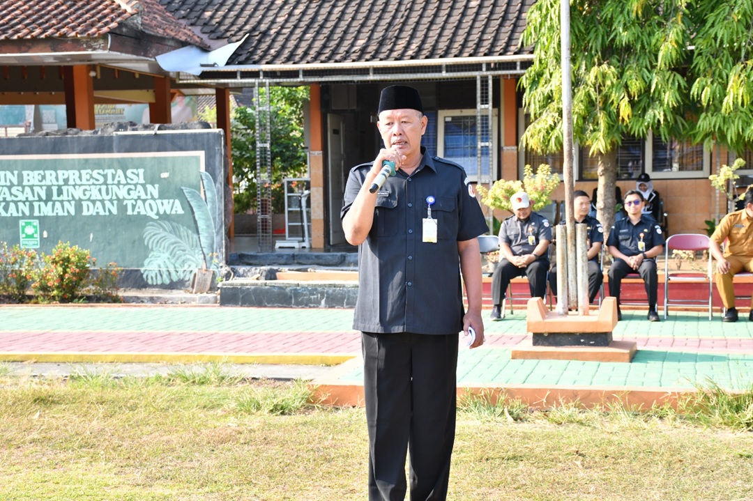 Bawaslu Sukoharjo Sampaikan Sosialisasi pada Pemilihan Ketua OSIS di SMAN 1 Tawangsari