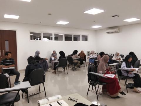 Strategi Mediasi dalam Pemilu, Bawaslu Sukoharjo Hadirkan Pembelajaran Interaktif di Kampus 2