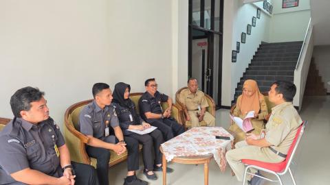 Bawaslu Sukoharjo Perkuat Koordinasi dengan Dinas Kearsipan untuk Pengelolaan Arsip yang Tertib dan Akuntabel 2