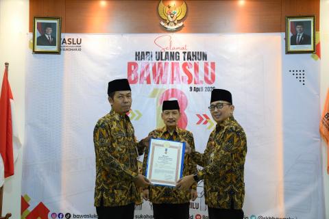 HUT Ke-18 Bawaslu, Bawaslu Sukoharjo Perkuat Komitmen dalam Mengukuhkan Demokrasi 2