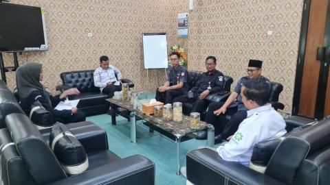 Bawaslu Sukoharjo Dorong Kontribusi Pemikiran Mahasiswa UIN Raden Mas Said Lewat Debat Hukum Pemilu 2