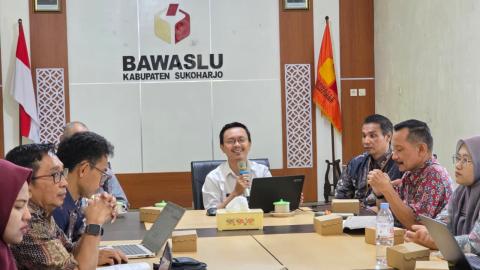 Tingkatkan Akuntabilitas Keuangan, Bawaslu Sukoharjo Gandeng KPPN Evaluasi IKPA 2