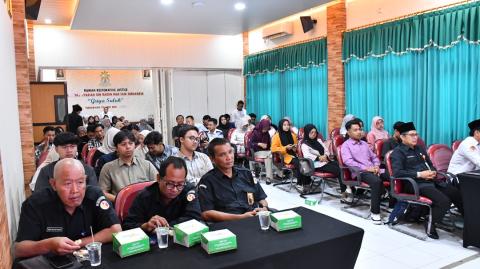 Bawaslu Sukoharjo dan Fakultas Syariah UIN RM. Said Gelar Kuliah Perdana Kelas Khusus Penyelesaian Sengketa Proses Pemilu Angkatan ke-2 2