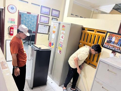 Jaga Kebersihan Kantor, Bawaslu Sukoharjo Jalankan Program Jumat Sehati Jumpa Berlian 2
