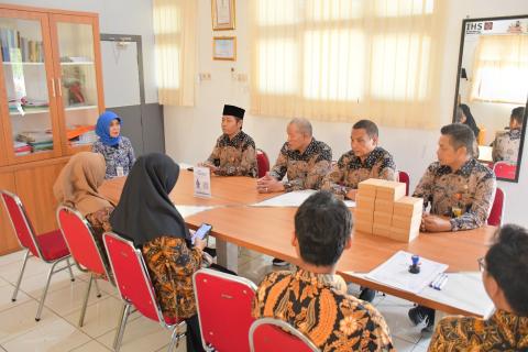 Kolaborasi Berlanjut, Bawaslu Sukoharjo dan SMAN 3 Sukoharjo Resmi Jalin Kerja Sama