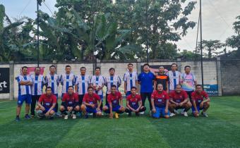 Bawaslu dan KPU Kabupaten Sukoharjo Perkuat Sinergitas Lewat Pertandingan Mini Soccer Persahabatan