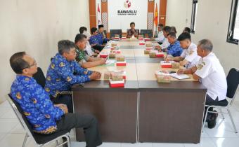 Kolaborasi untuk Akurasi Bawaslu Sukoharjo Satukan Langkah Optimalkan Pengawasan DPTB