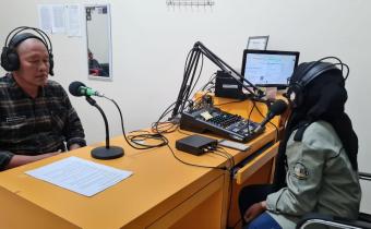 Bawaslu Sukoharjo Ajak Warga Ikut Awasi Pemilu Lewat Siaran Radio AAS FM