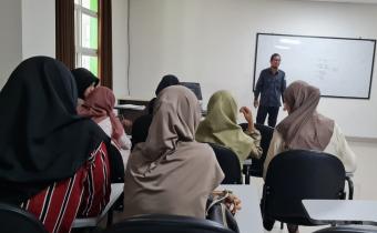 Bawaslu Sukoharjo Lanjutkan Kelas Sengketa di Uin Raden Mas Said, Angkat Tema “Legal Drafting Permohonan Sengketa Pemilu”