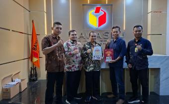 Bawaslu Sukoharjo Serahkan Laporan Akhir dan Lakukan Konsultasi ke Bawaslu Provinsi Jawa Tengah