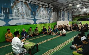 Bawaslu Sukoharjo Bersama Paguyuban Wali Murid Kelas IX SMP IT Al-Anis