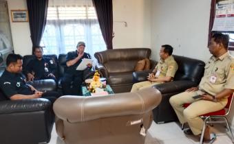 Awali Mei dengan Konsolidasi Demokrasi, Bawaslu Sukoharjo Sambangi Kelurahan Dukuh Bahas Netralitas ASN