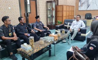 Bawaslu Sukoharjo Dorong Kontribusi Pemikiran Mahasiswa UIN Raden Mas Said Lewat Debat Hukum Pemilu