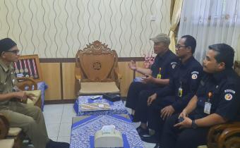 Bawaslu Sukoharjo Jalin Silaturahmi dan Rencana Kerja Sama dengan SMK Negeri 1 Sukoharjo
